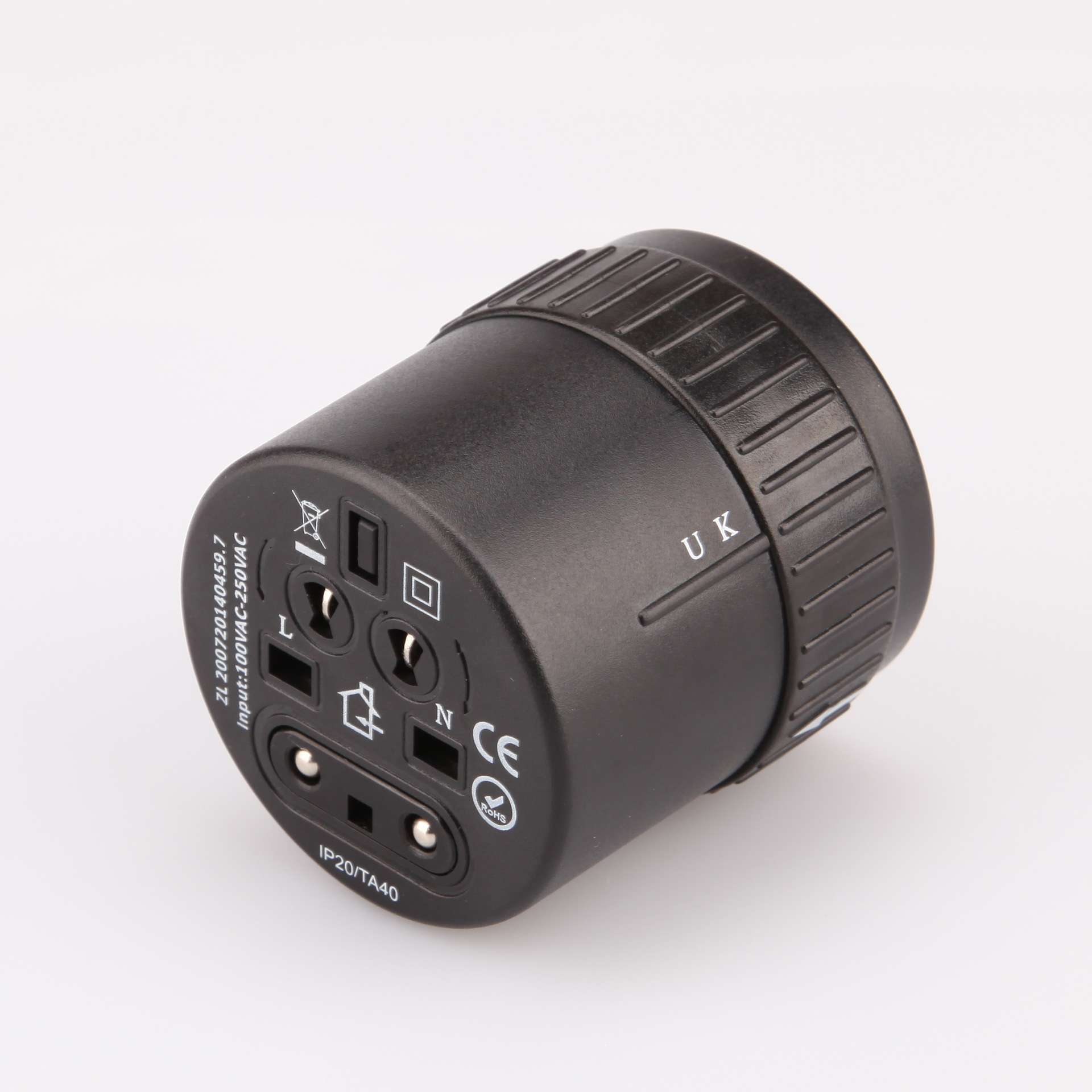 万能转换插头 欧式插转换插座 旅行插头 世界旅行适配器