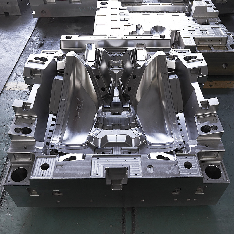 汽车件模具 供应汽车配件注射成型模 批发车灯模具配件塑料模具厂