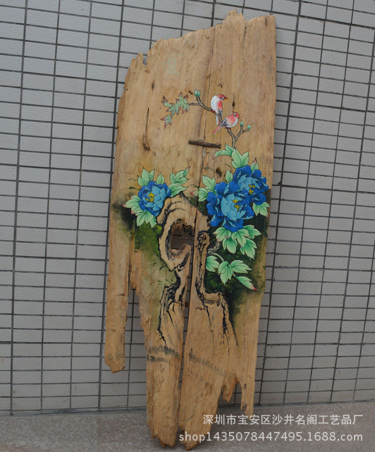 老门板木质雕刻画风化樟木批发原生态风化木