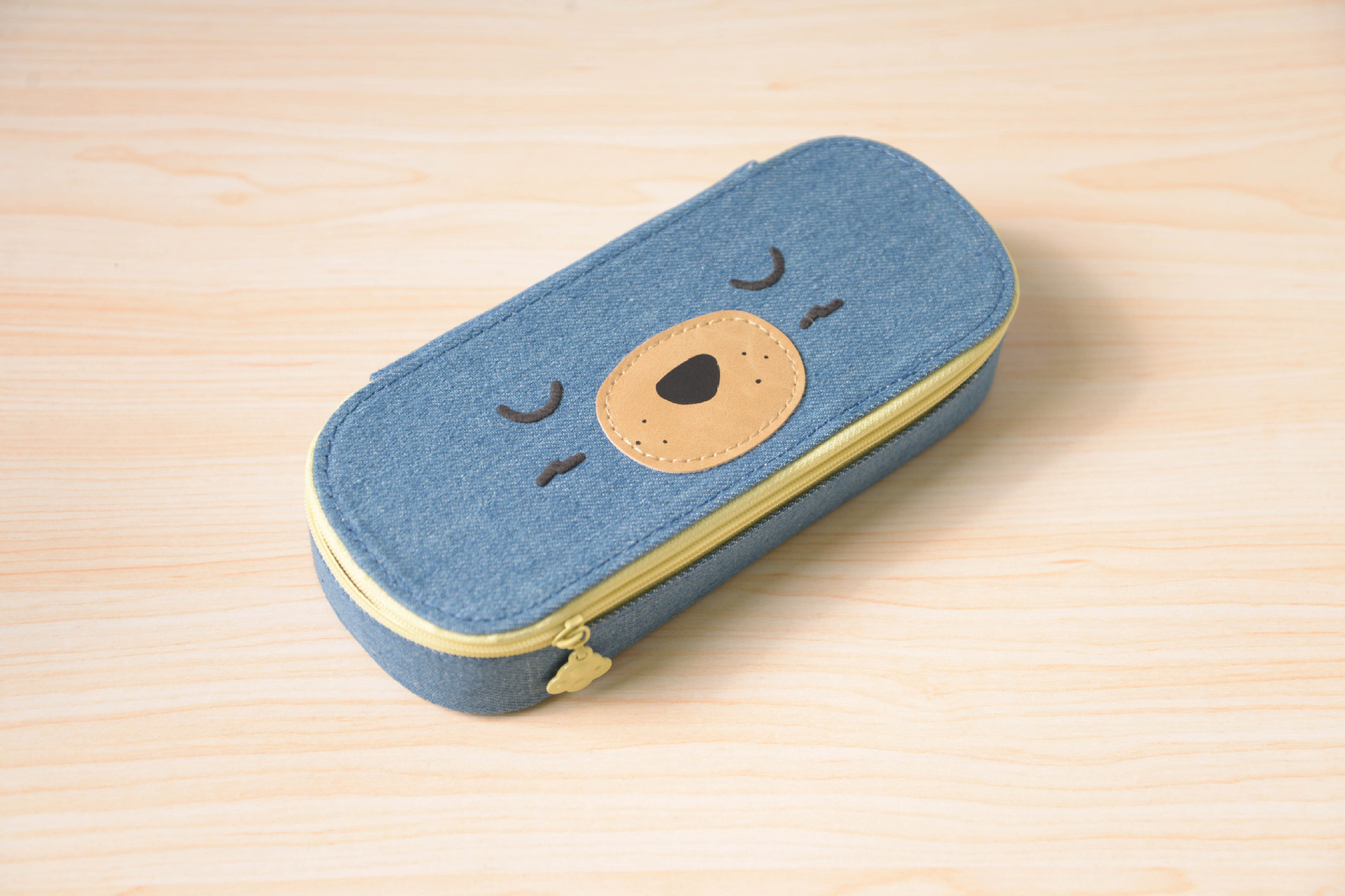 30059 韩国文具批发 麦和 新款 创意 萌宠家族布艺 大笔盒