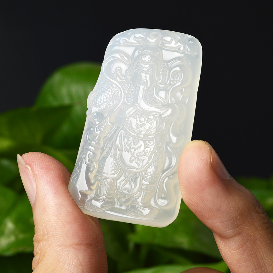 正品玉石天然红玛瑙关公玉吊坠霸气男士玉器工艺品绿玉髓挂件