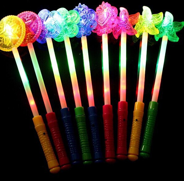 卡通闪光棒 彩虹棒 演唱会荧光棒 七彩发光棒 闪光棒 助威