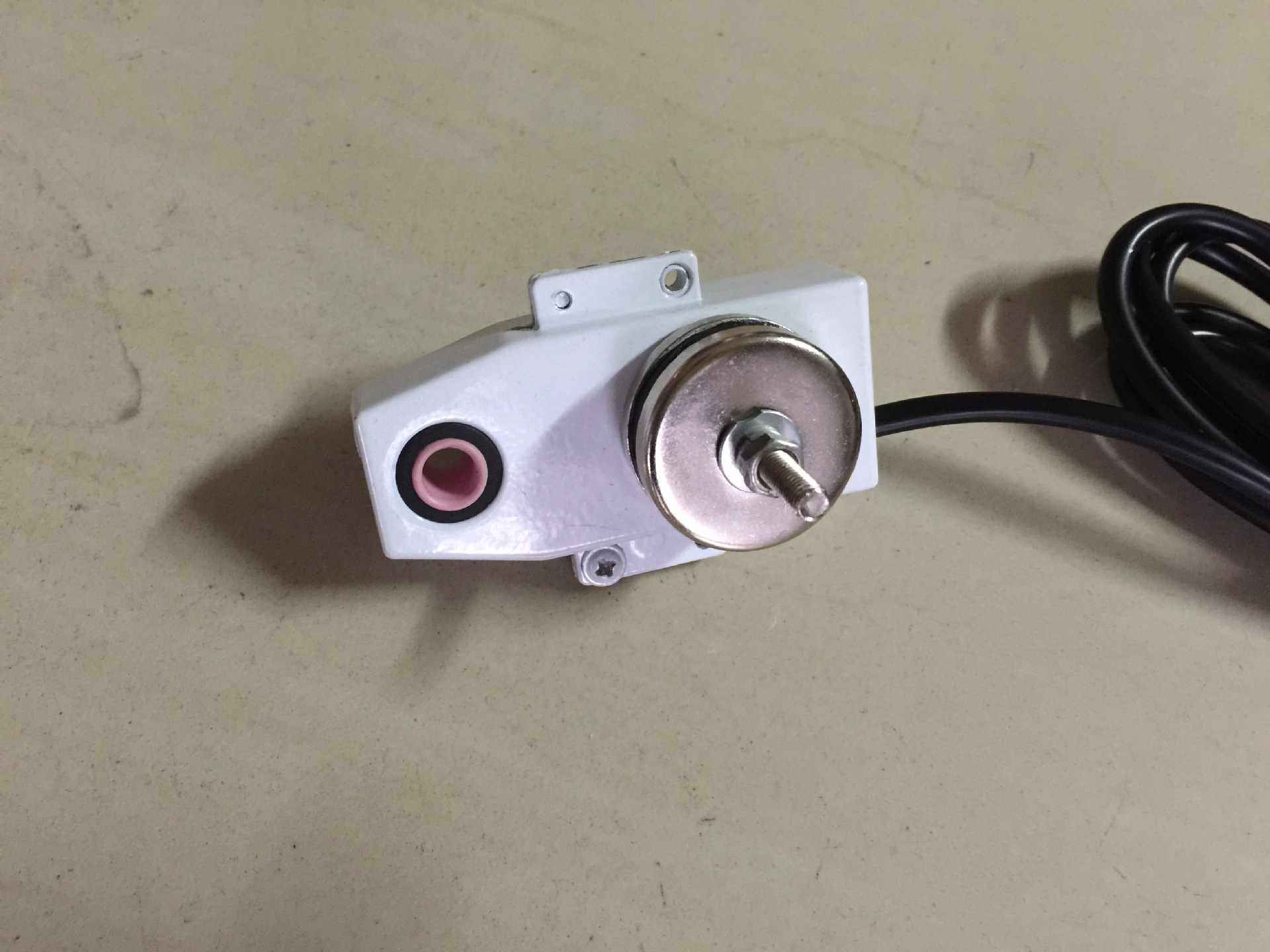 1b-fn1用于全自动缝制设备的断线监控装置断线检测器可替代eltex