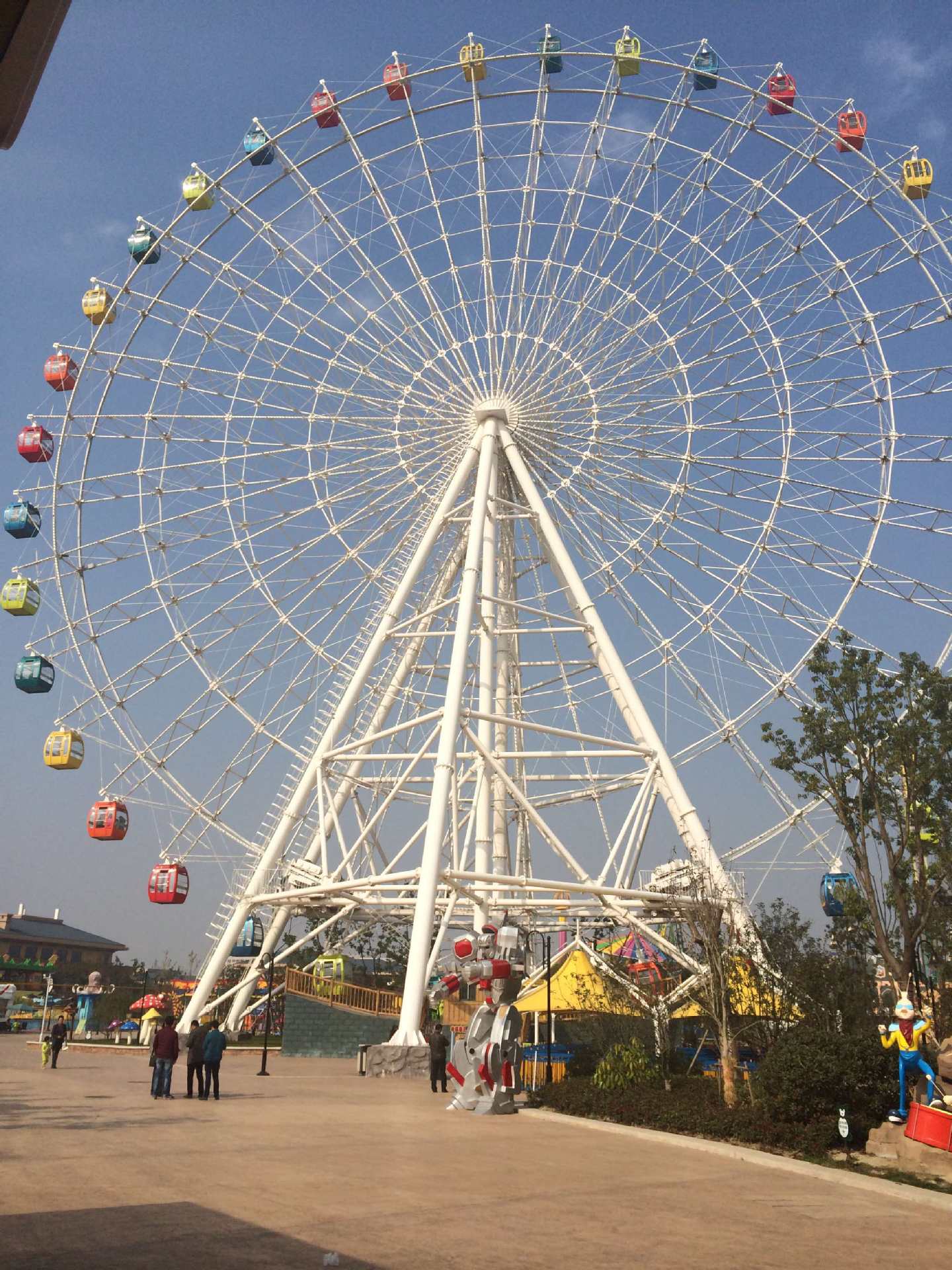 供应摩天轮65米 大型游乐设备 规格齐全