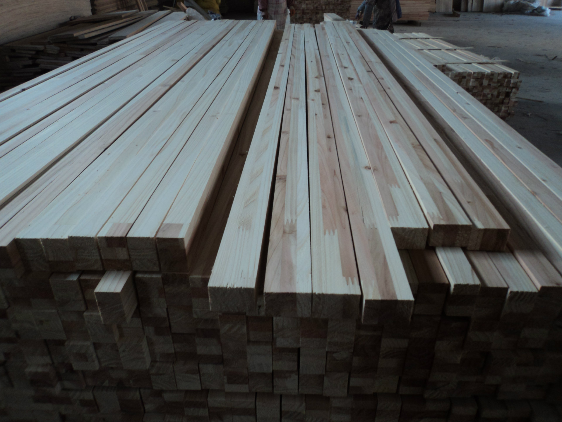 供应杉木集成材 杉木指接板 进口红杉 量大从优15318482333