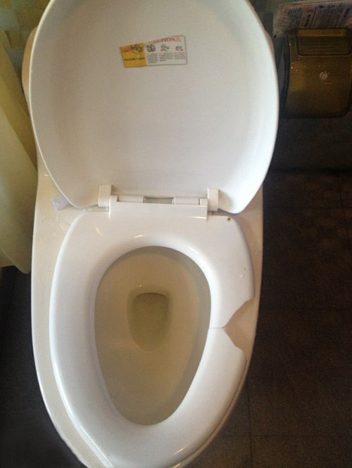 厕所马桶的爆笑图片集