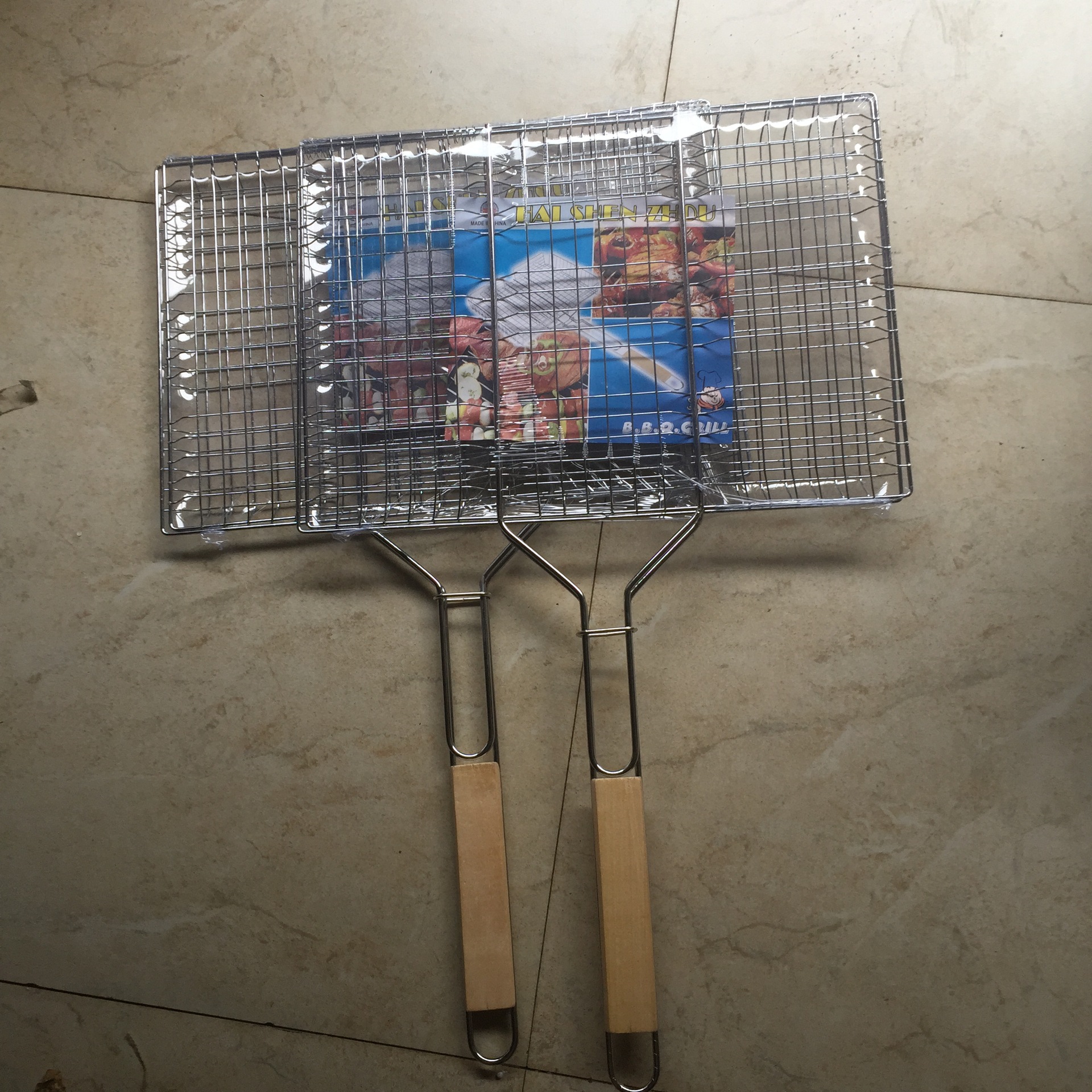 厂家直供木柄九堡烧烤网 烧烤用具 bbq 烤肉夹 烧烤夹