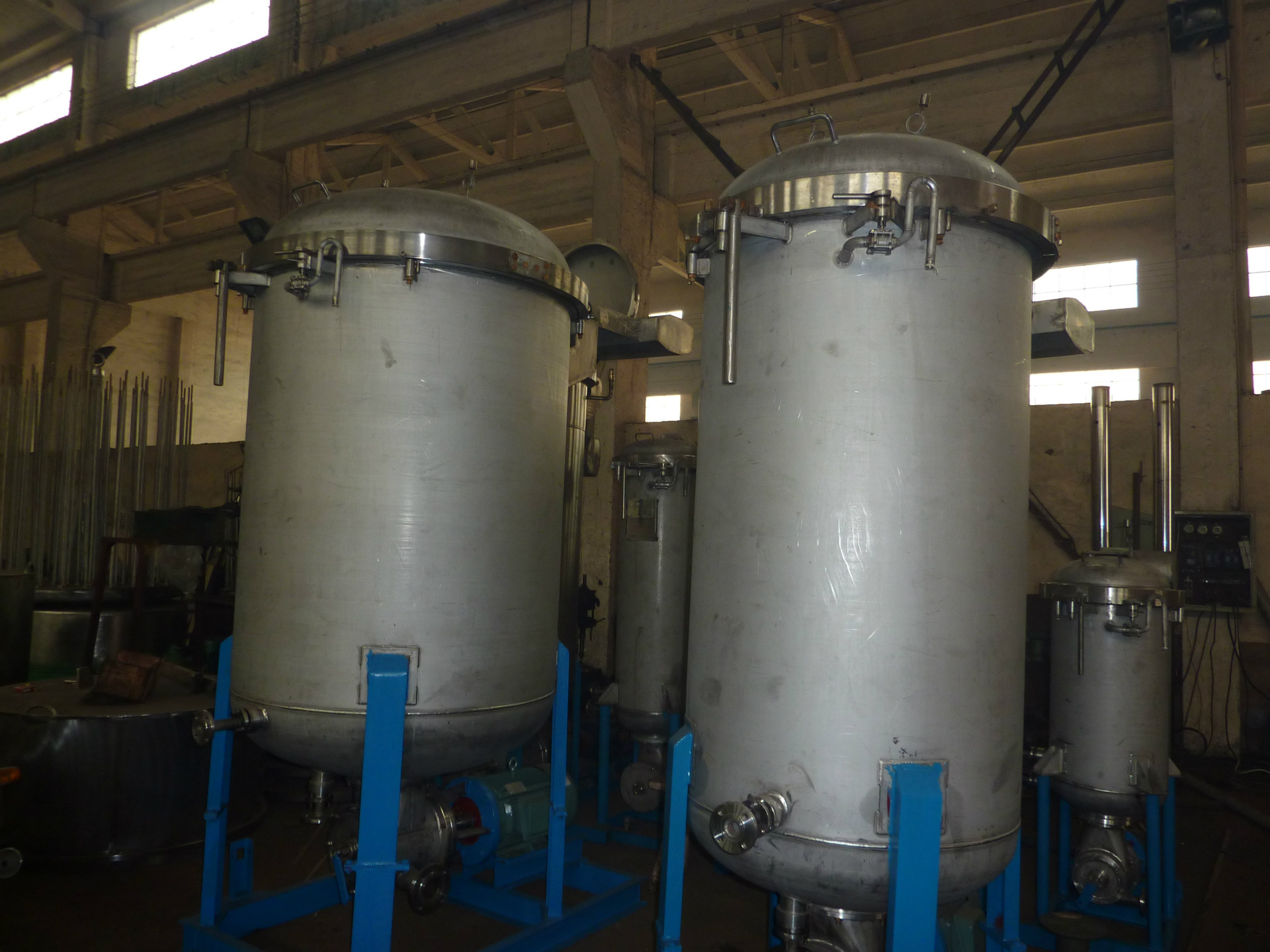 可按要求定制各类染色机 交货及时 - 机械设备批发交易网