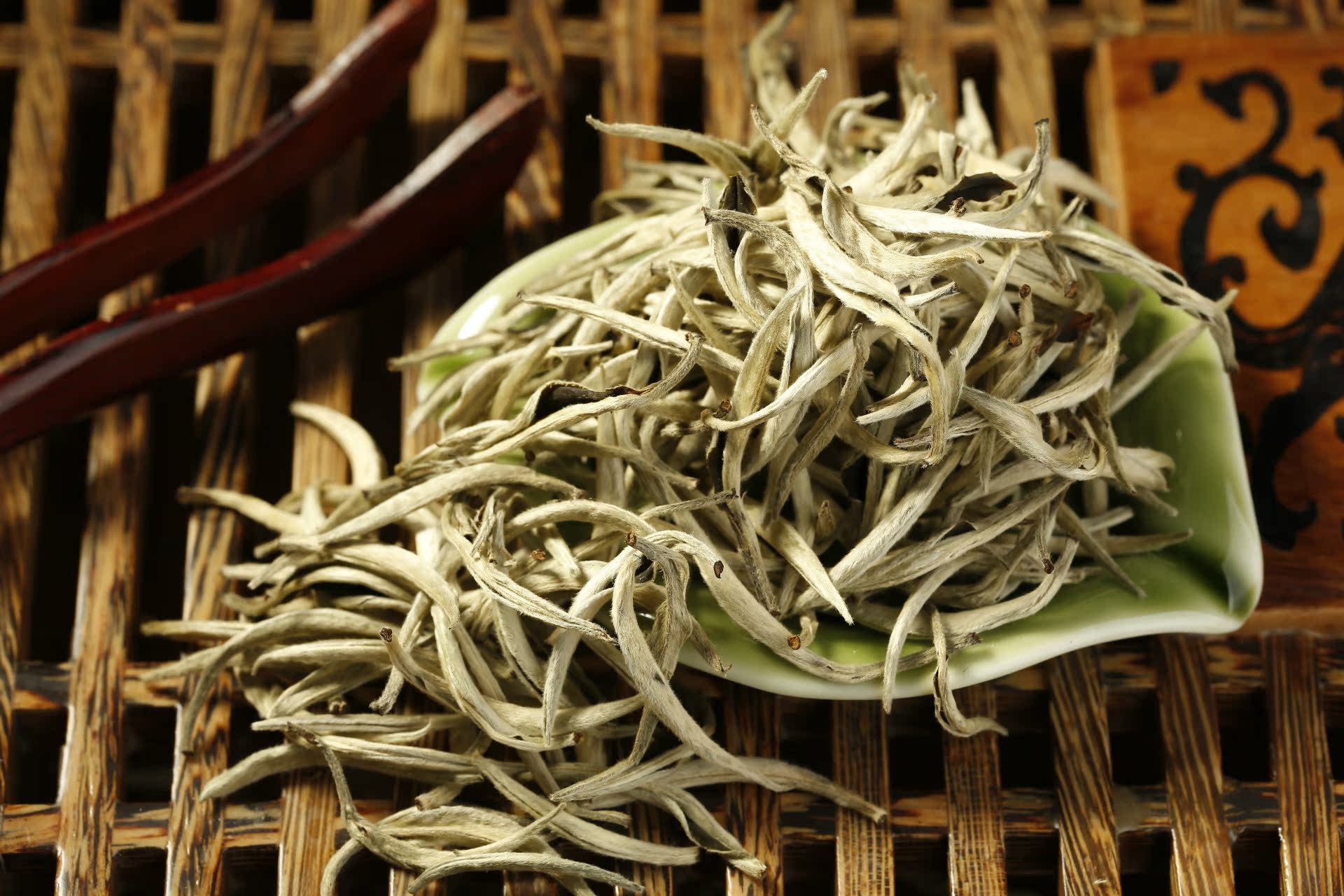 2017春茶批发单芽白茶 云南普洱茶 早春茶新茶特价直销