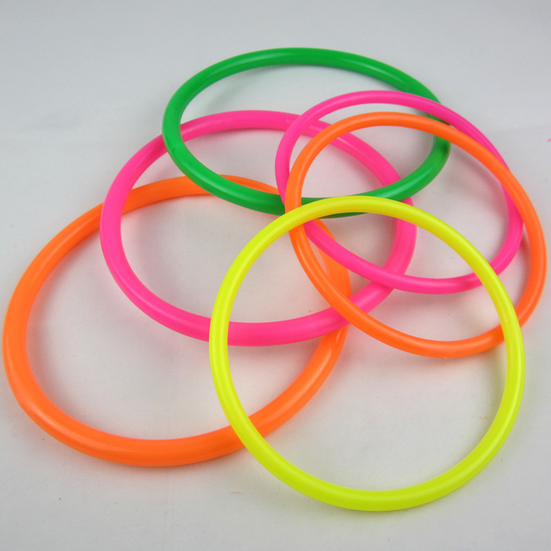 地摊投掷圈圈 夜市小夜灯套圈塑料圈 套圈 尺寸齐全_其他益智玩具