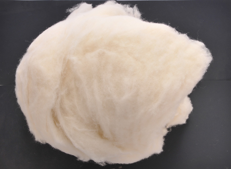 厂家羊绒絮片原料保暖填充物精梳无毛绒绵羊绒山