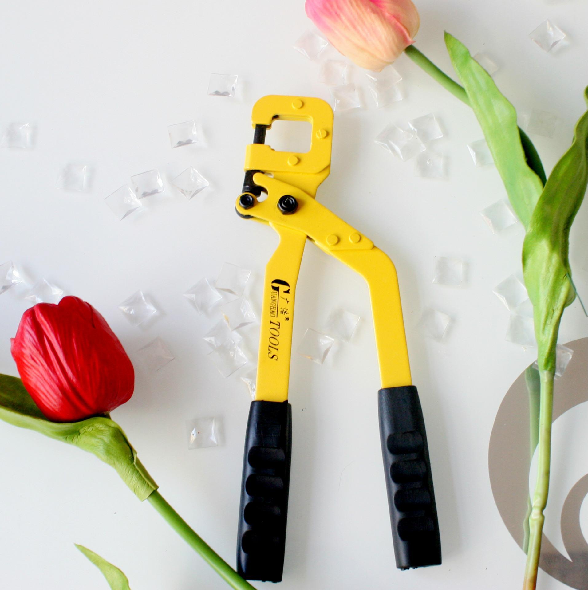 临沂轻钢龙骨专用固定工具 轻钢龙骨钳 12寸免铆钉专用吊顶打孔钳