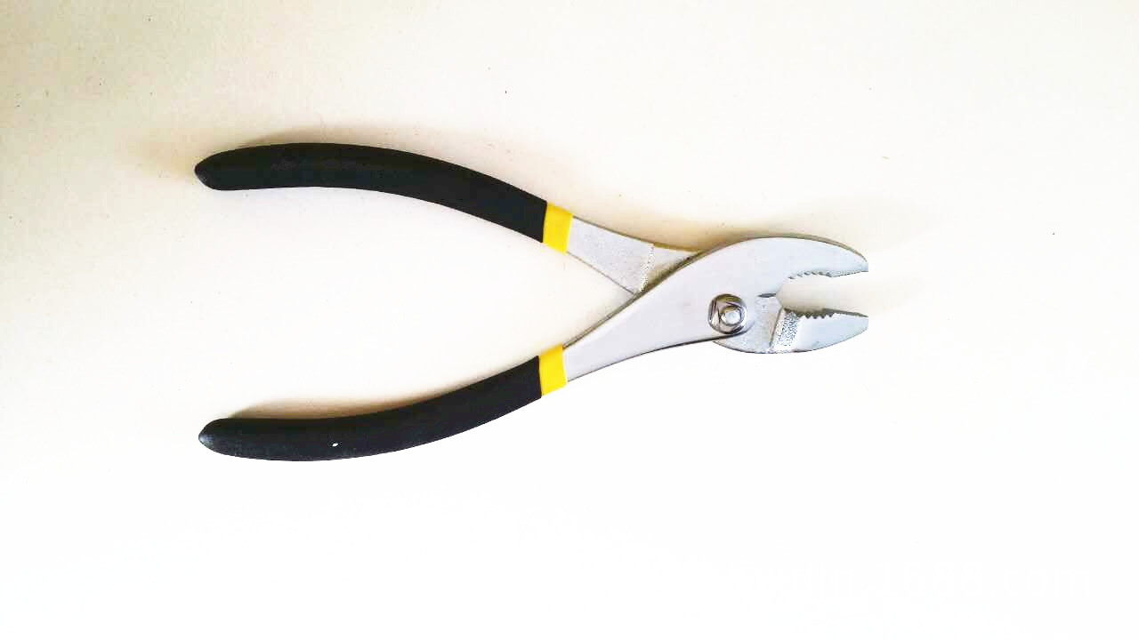 厂家直销双色柄8寸鲤鱼钳 精品锻打45钢手钳