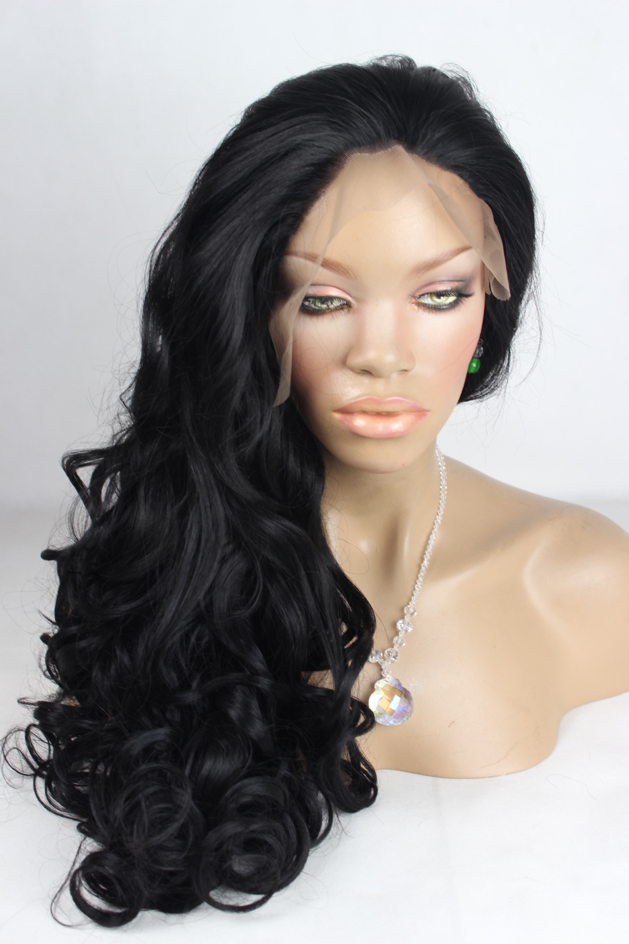 手钩假发 (1)hair material:100% virgin human hair no shedding,no