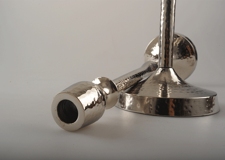 供应信息 金属工艺品 印度进口现代简约 铝制抛光镀镍蛇颈烛台客厅