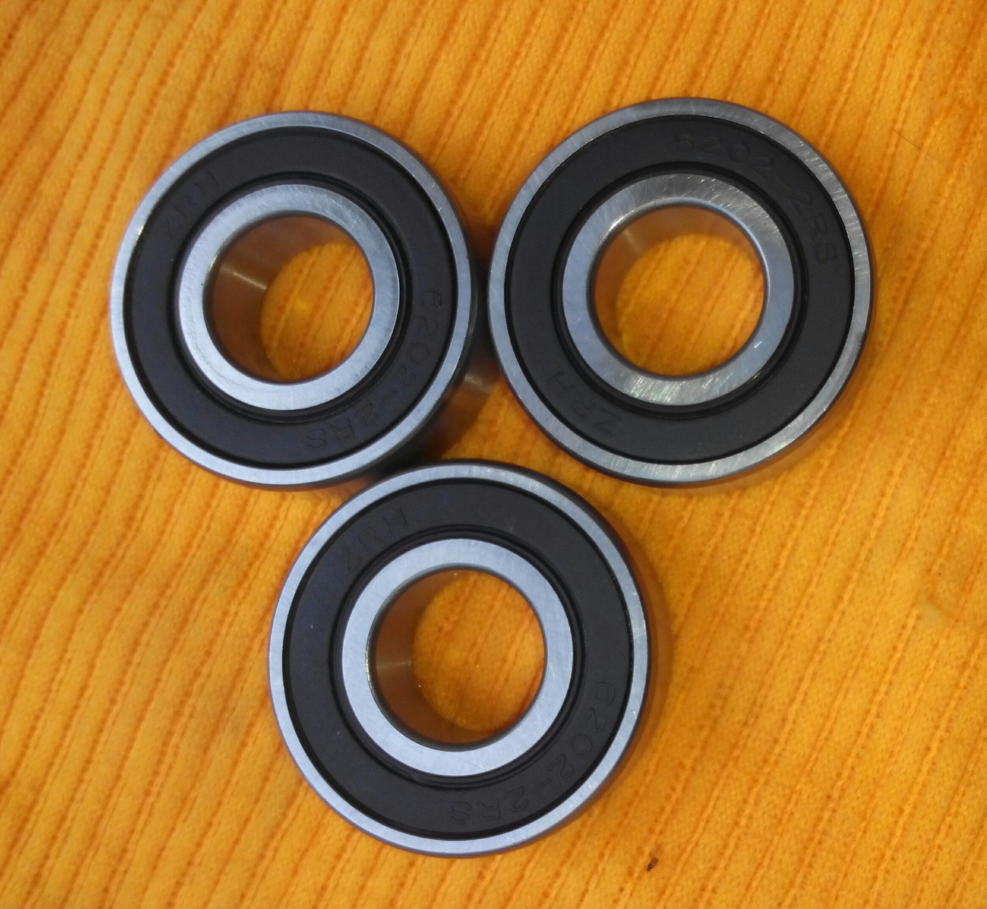 山东厂家供应轮子用 608zz微型轴承8