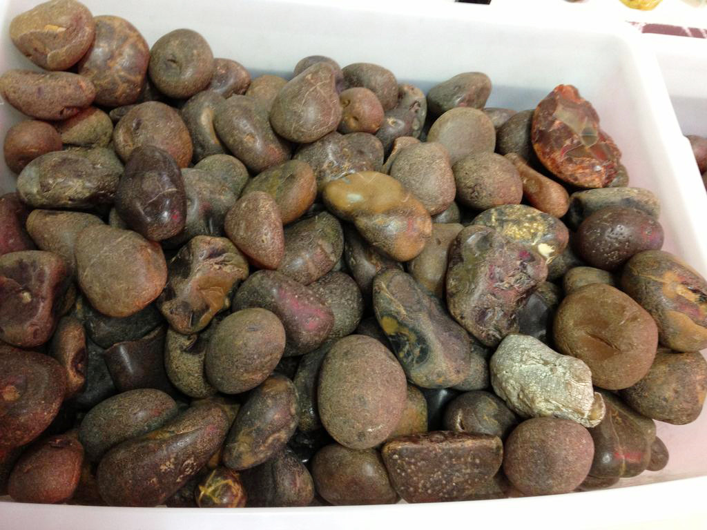 马达加斯加玛瑙原石非洲玛瑙原石