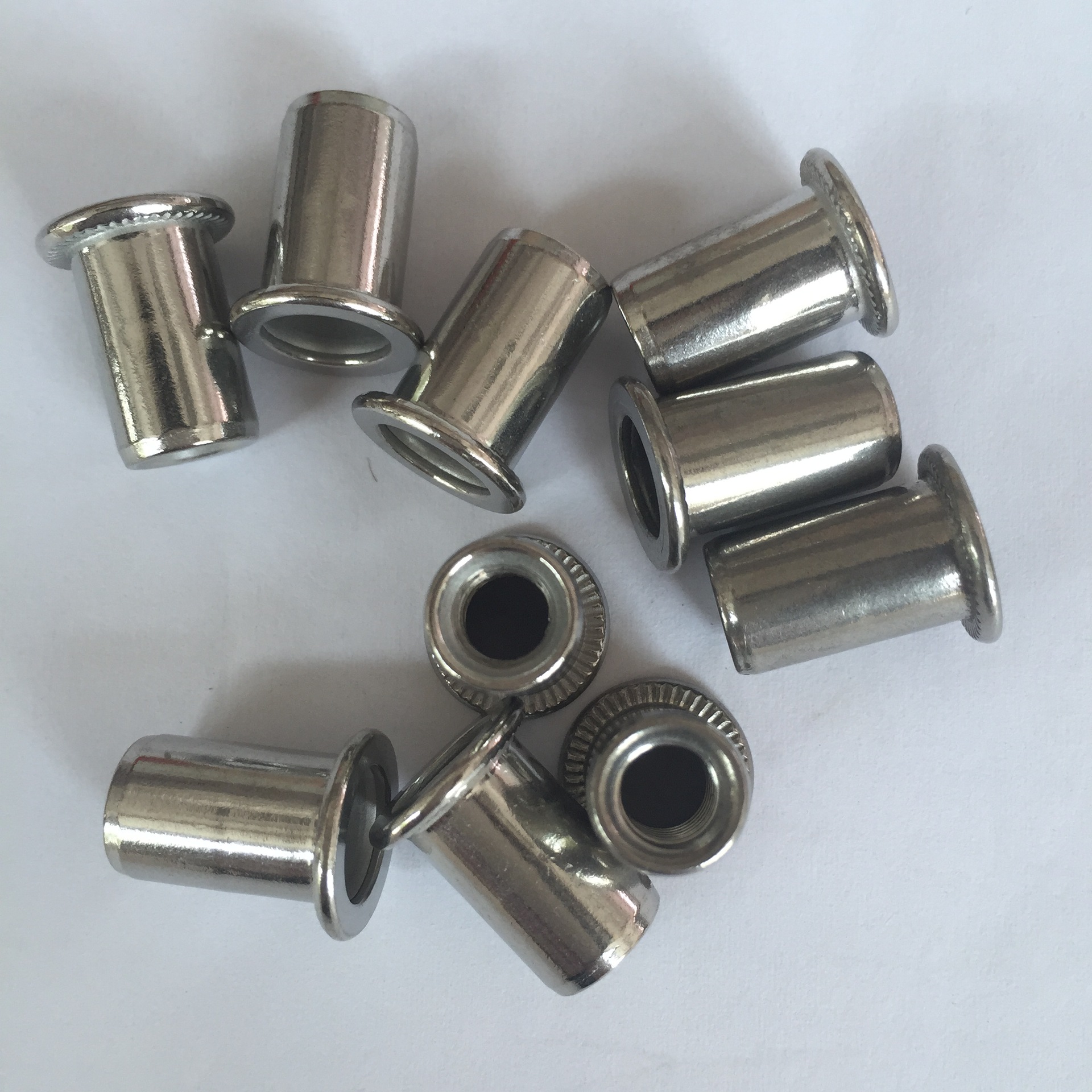 现货供应优质304不锈钢 m6小头内外六角拉铆螺母 价格优惠