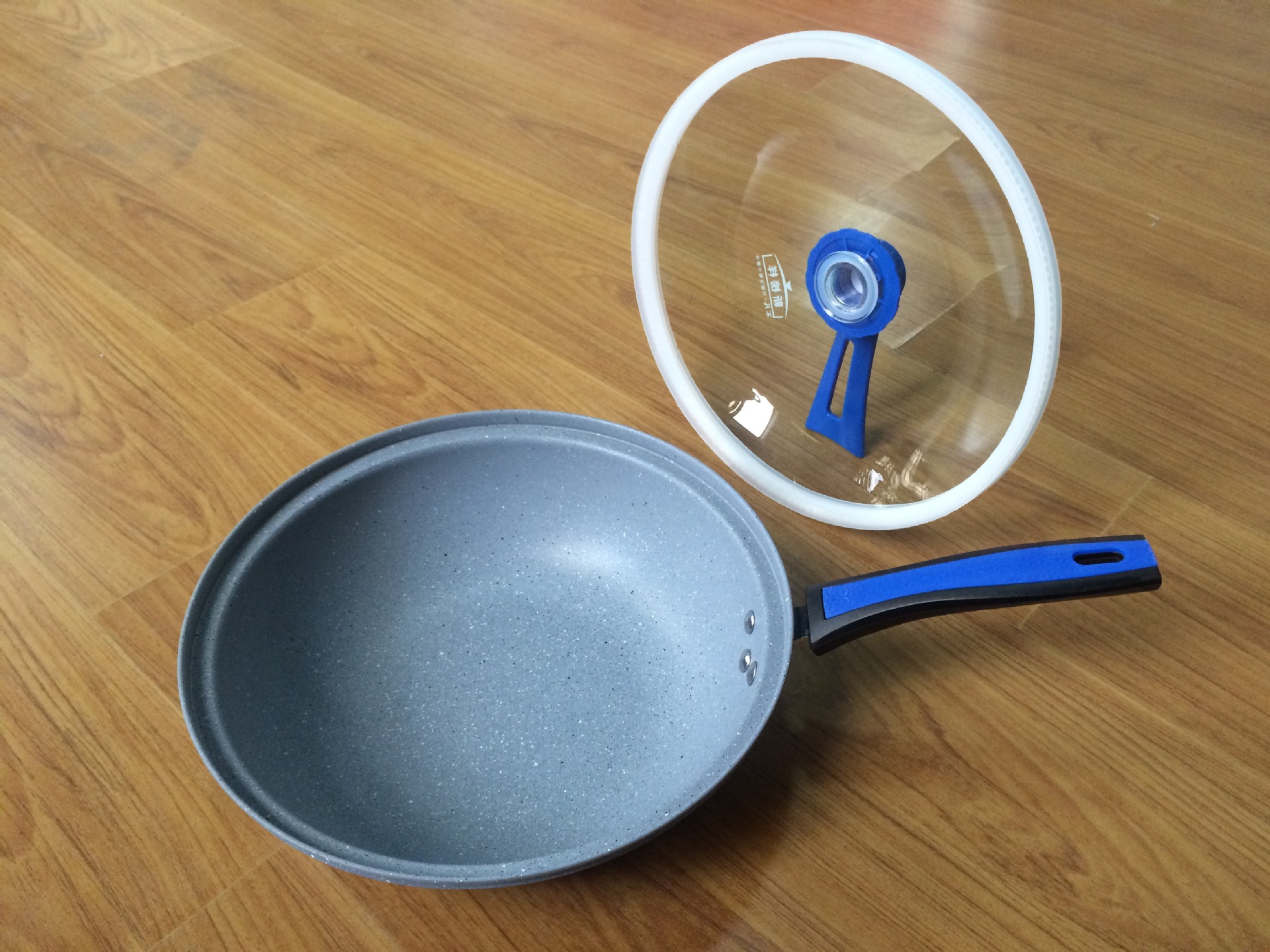 新榜样 麦饭石真空套件养生煲配蒸笼蒸片真空节能炒锅 跑江湖