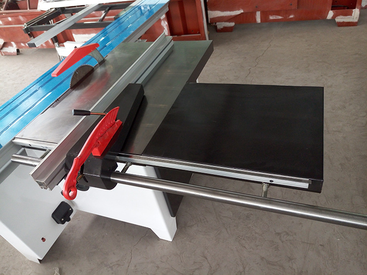 专业制造精密裁板锯 45度开料 圆柱导轨推台锯 木工机械设备