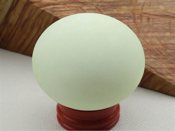 批发直销冰洲石夜光球荧光球发光石夜明珠 磨砂型夜光石