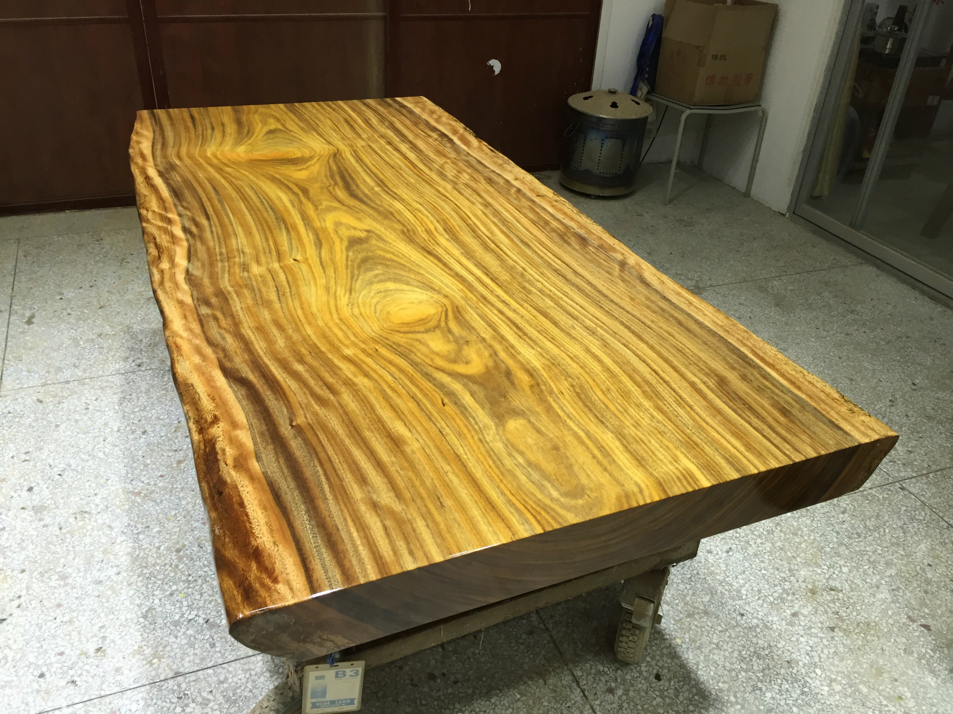 金丝楠木大板餐桌 鸡翅木花梨木原木大板桌巴花实木大板老板桌