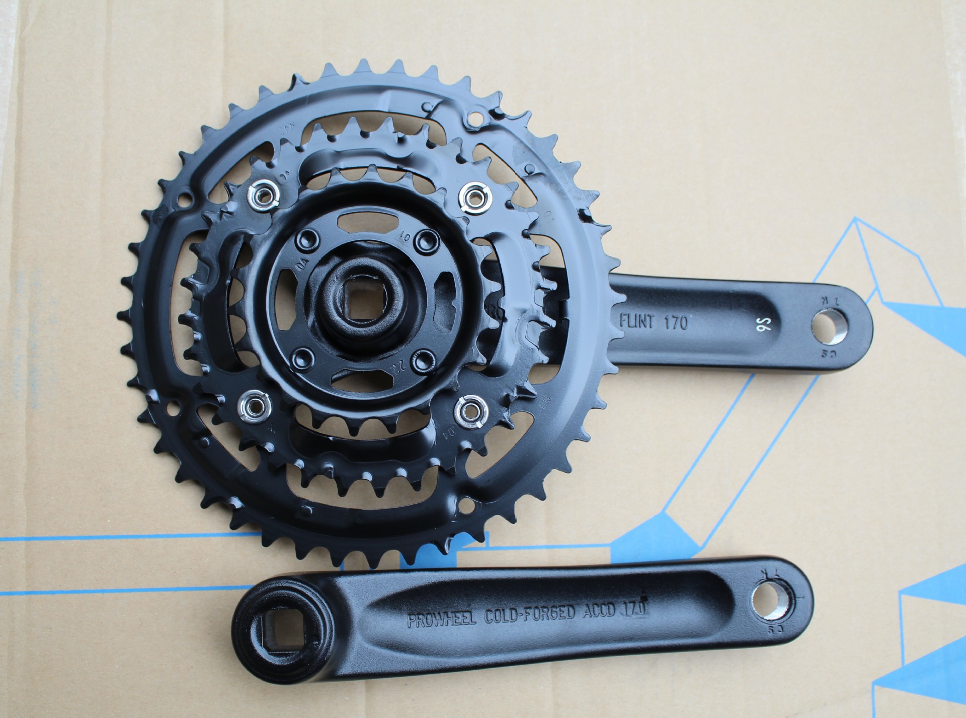 401 lỗ vu&ocirc;ng crankset (3)