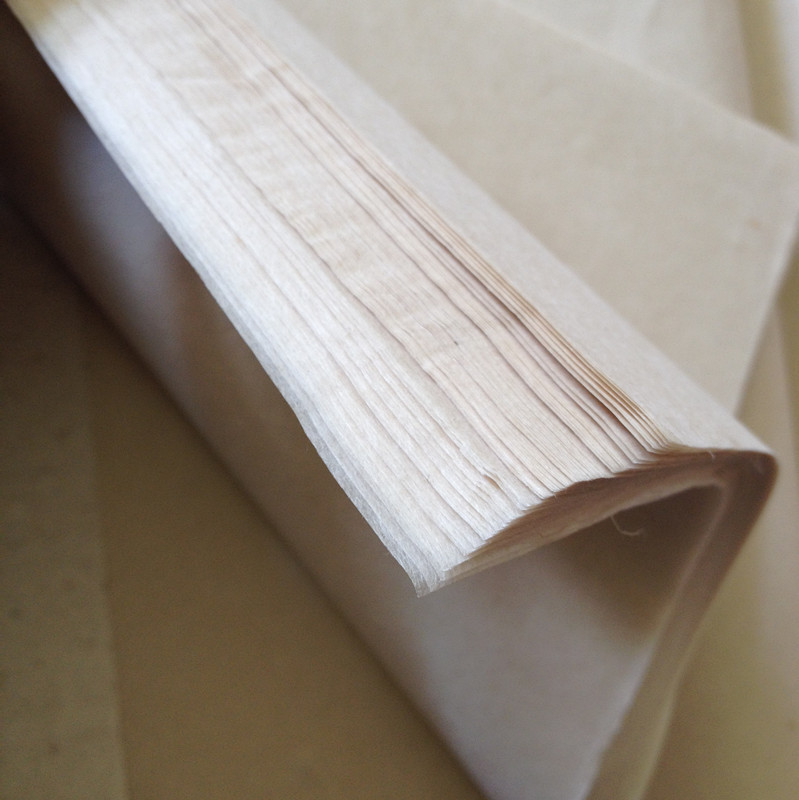 安徽四尺半生熟高档皮纸仿古古法特净雁皮蝉翼宣纸工笔画小楷专用