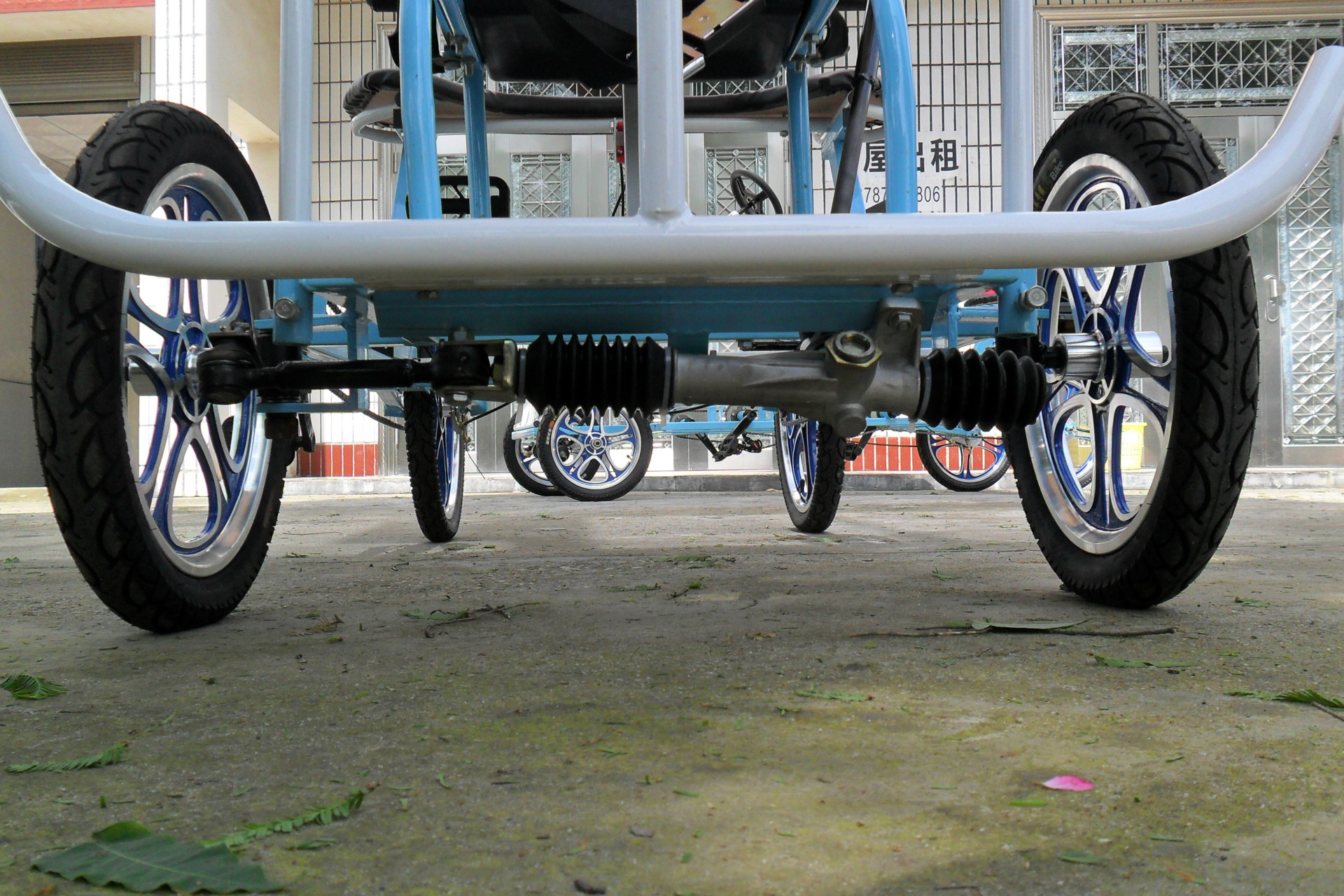 休闲四轮自行车 观光四轮自行车,自行车,旅游观光 厂家批发