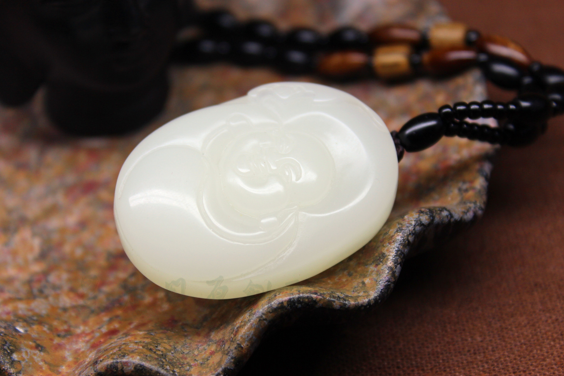 新疆和田玉佛羊脂白玉籽料玉佛笑佛吊坠 玉坠佛公白玉佛头女挂件