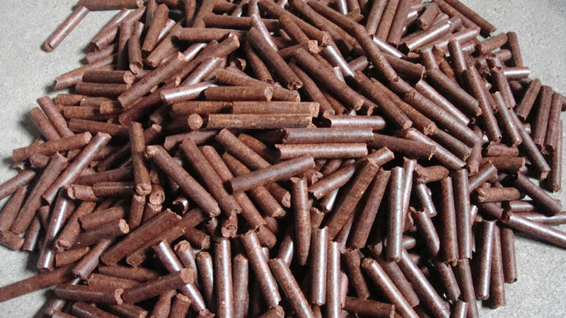 木屑颗粒燃料生物质燃料松木颗粒实木颗粒杂木颗粒大