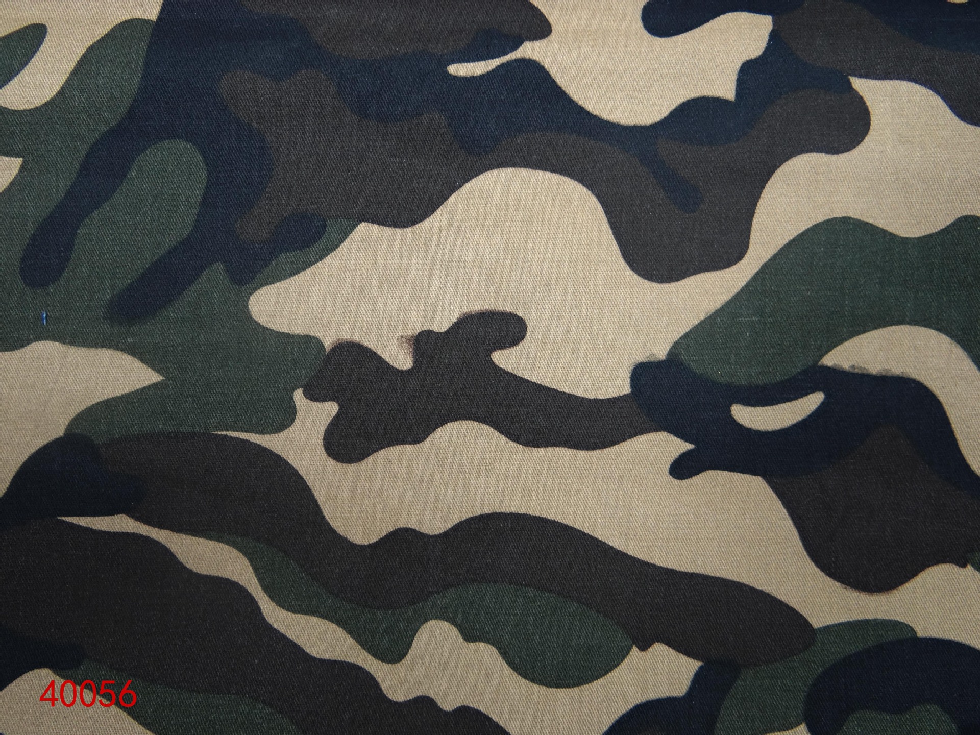 加工单厂家供应荒漠迷彩布 平网 圆网印花