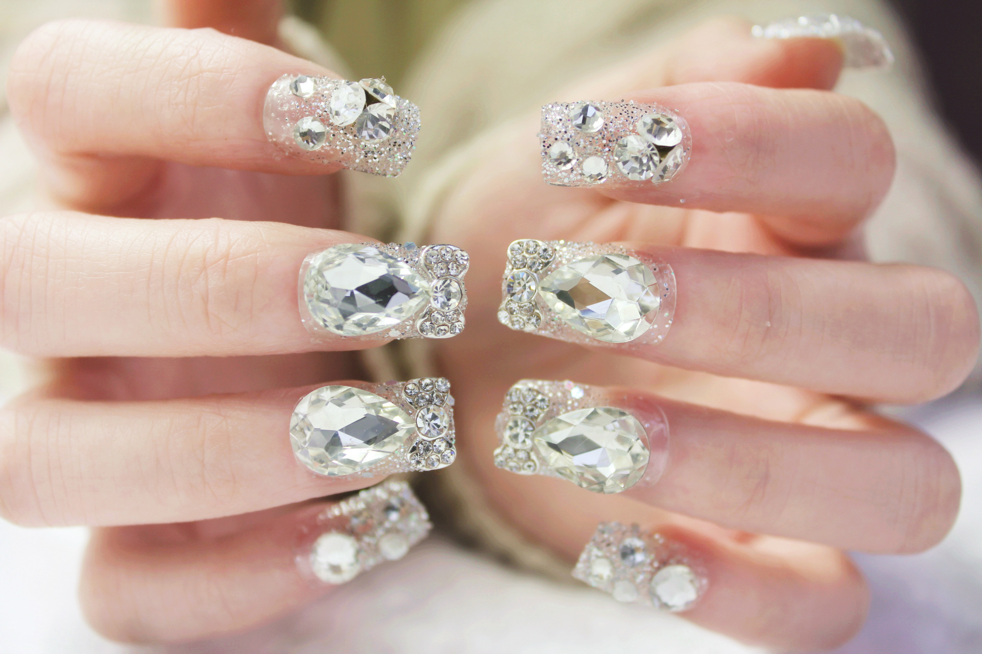 影楼新娘婚纱水钻假指甲贴片闪亮穿戴可拆卸美甲 厂家直销背胶款