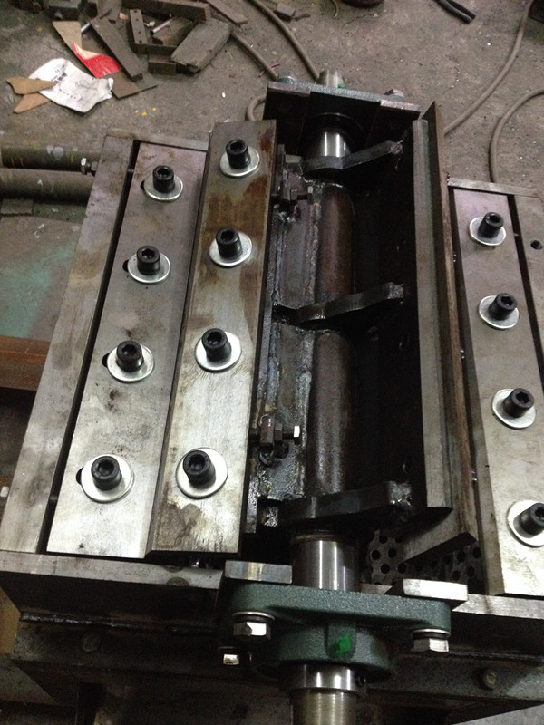 500型塑料粉碎机塑料破碎机薄膜破碎机瓶类破碎机