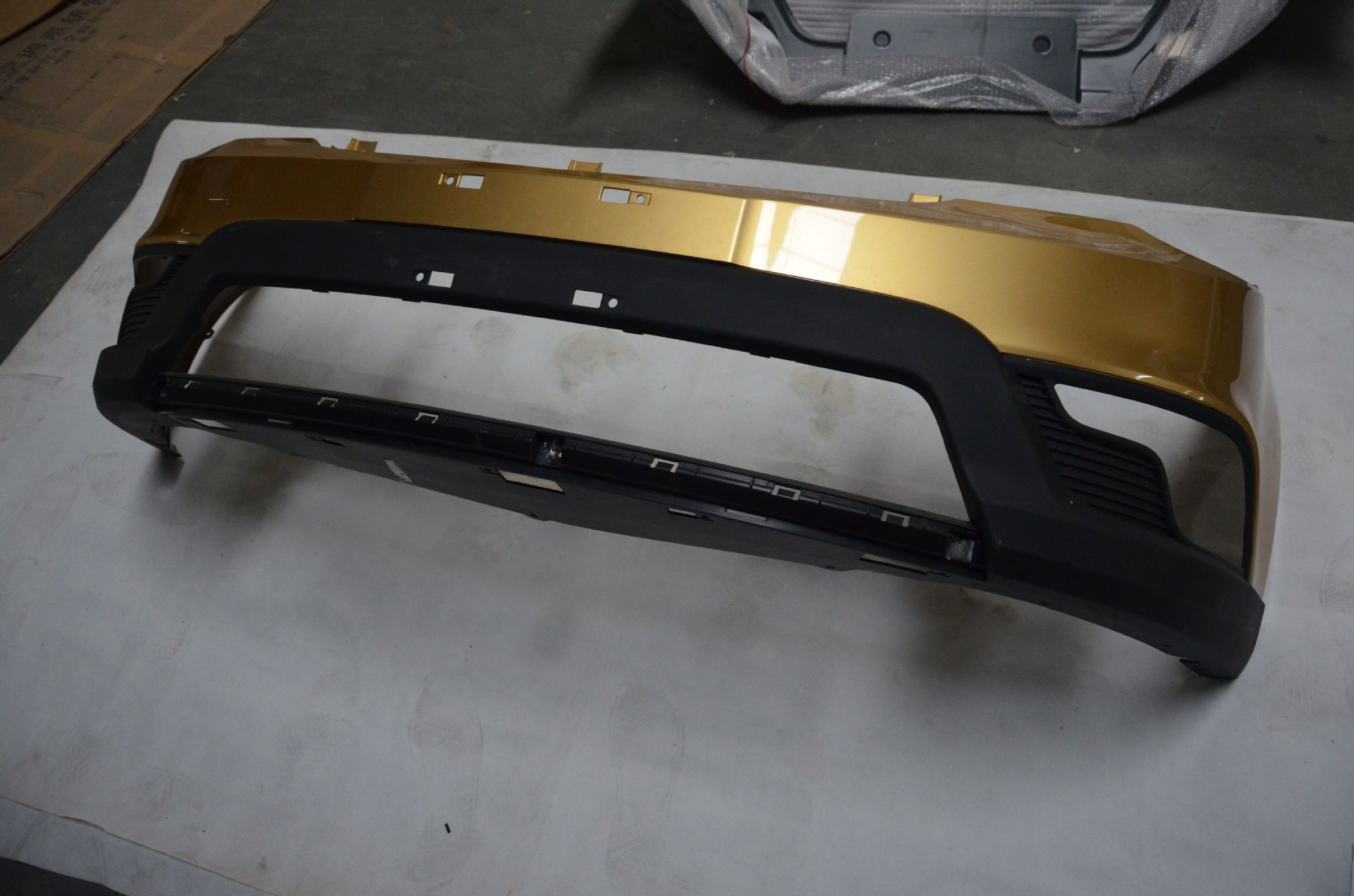 原装 宝骏730前保险杠带漆 宝骏前杠cn200原厂数模原厂涂装 批发