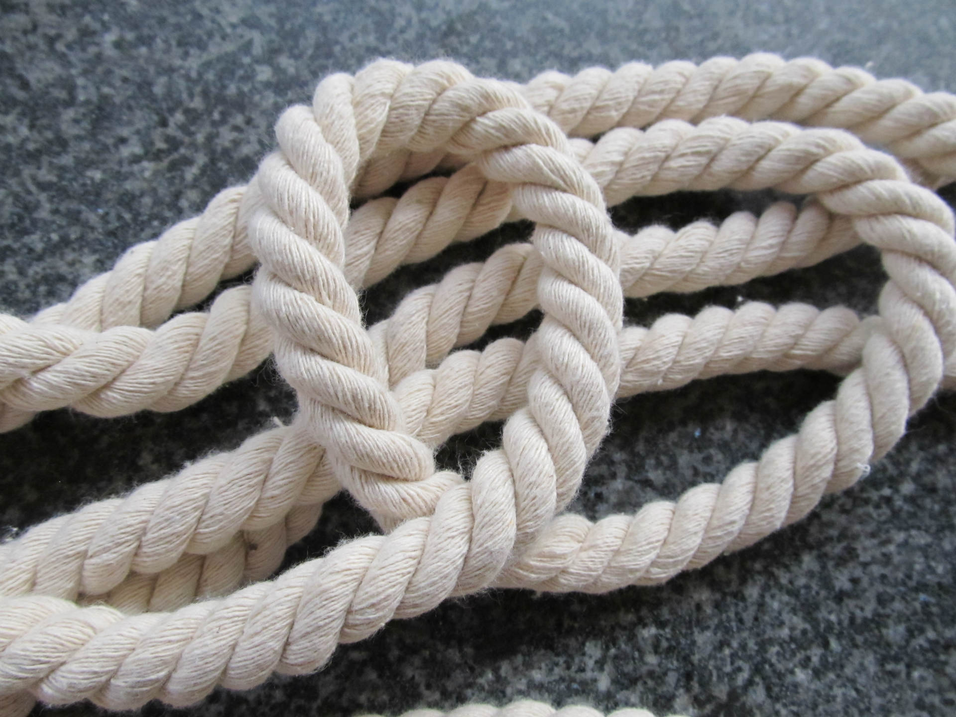 1厘米本白色粗棉绳3mm 4mm 8mm 9mm10mm 三股扭绳棉绳 麻花棉绳