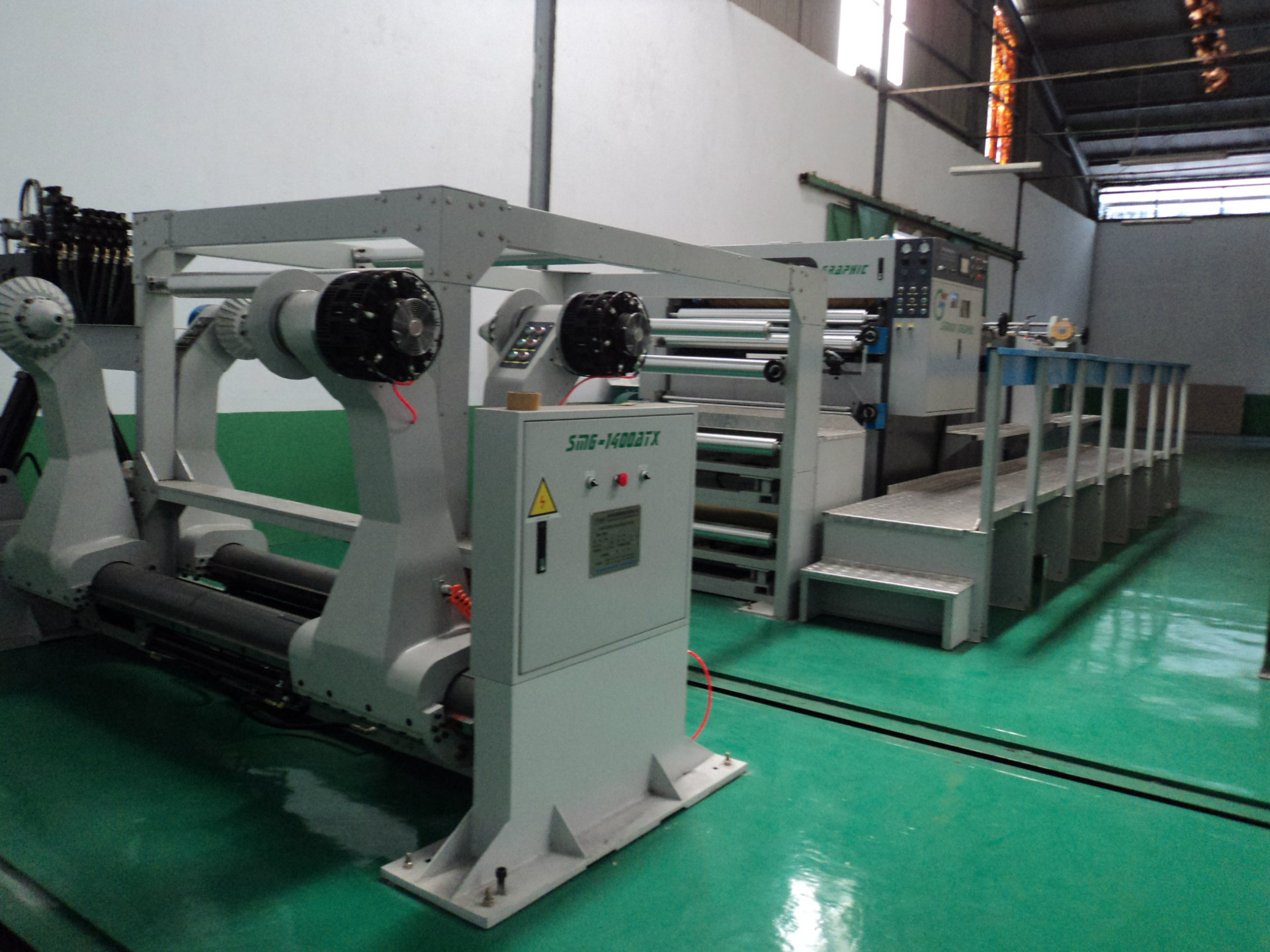 广东深圳市森美高专业厂家直销复印纸分切机 高速全自动办公打印纸分