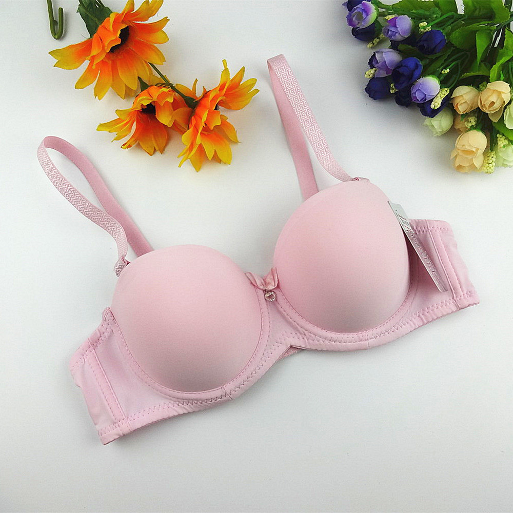 外销东南亚半杯青年女文胸 薄杯带按摩点锦纶后两排扣有钢圈内衣