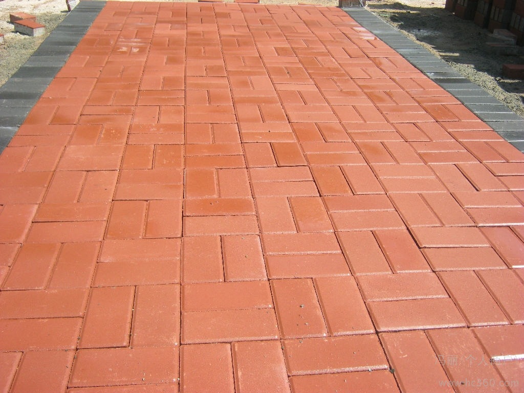 环保人行路面砖 彩砖面包砖 多色可选盲道砖 混凝土面包砖批发