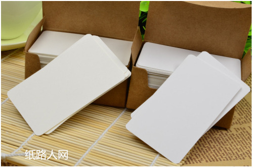 250g白卡纸厚度大概多少