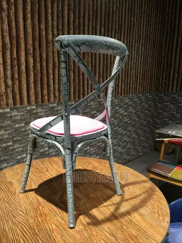 佛山工厂 交叉背椅金属 餐厅铁艺椅子 甜品店靠背叉骨椅