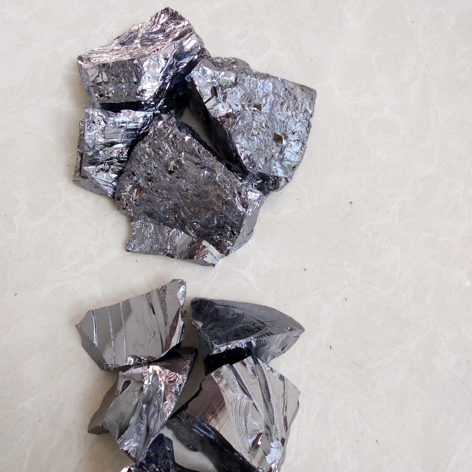 厂家供应优质金属硅 工业金属硅 工业级金属硅粉 规格齐全