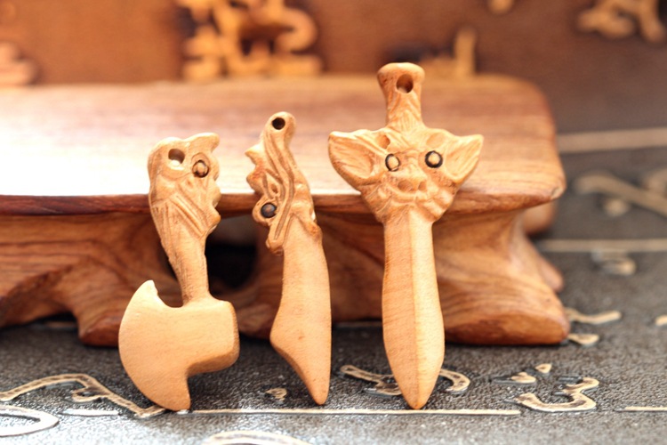 桃木小号龙头刀剑斧头 钟馗剑 刀剑 斧头 挂件工艺品配饰配件