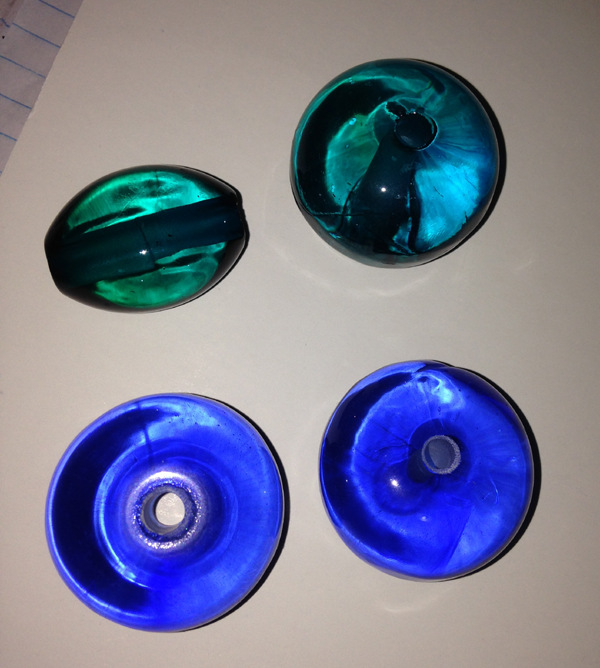 3098# 51mm长 55mm直径 刻面封口大孔球 孔径12-25mm 封筒打底柱