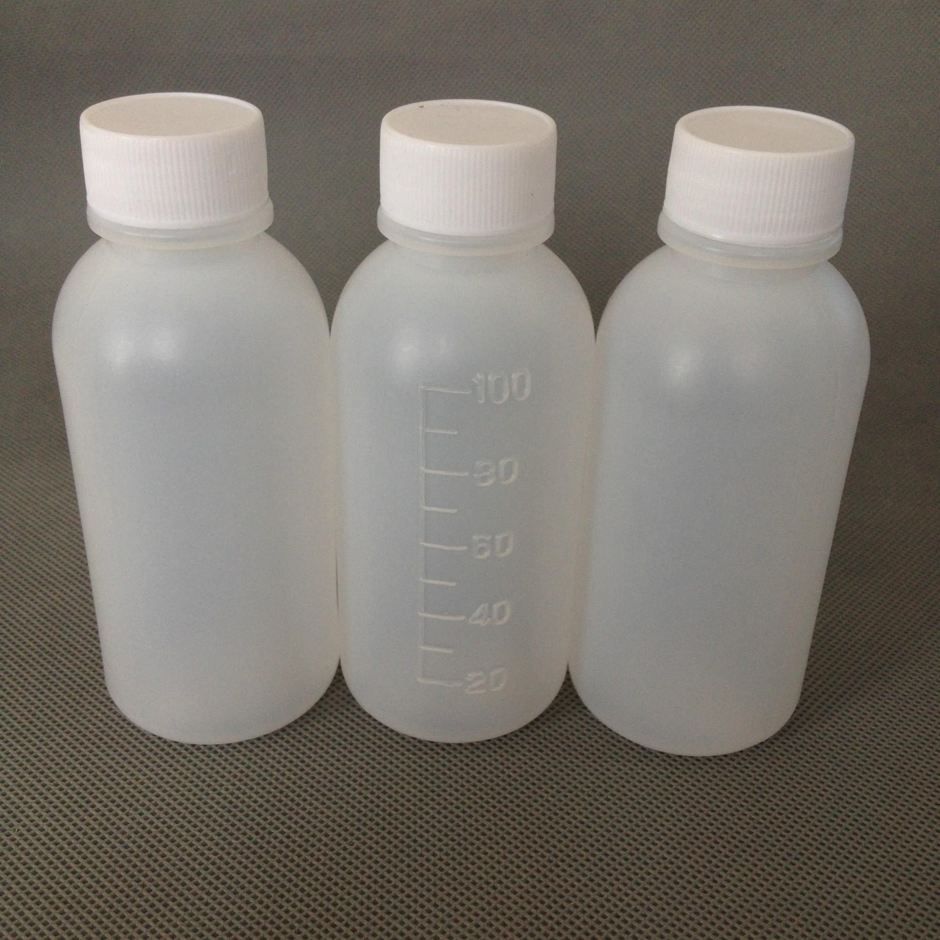 【厂家直销】消毒液瓶100ml 带刻度农药瓶 胶水瓶