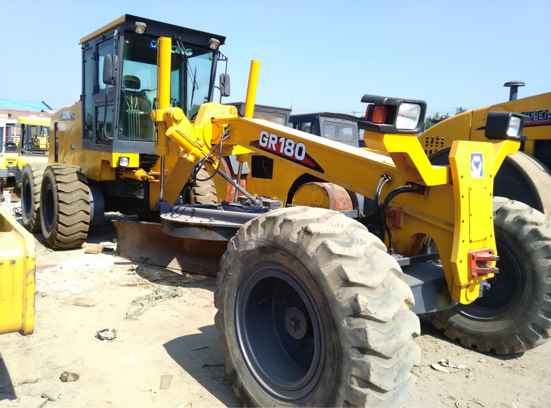 二手徐工180平地机转让