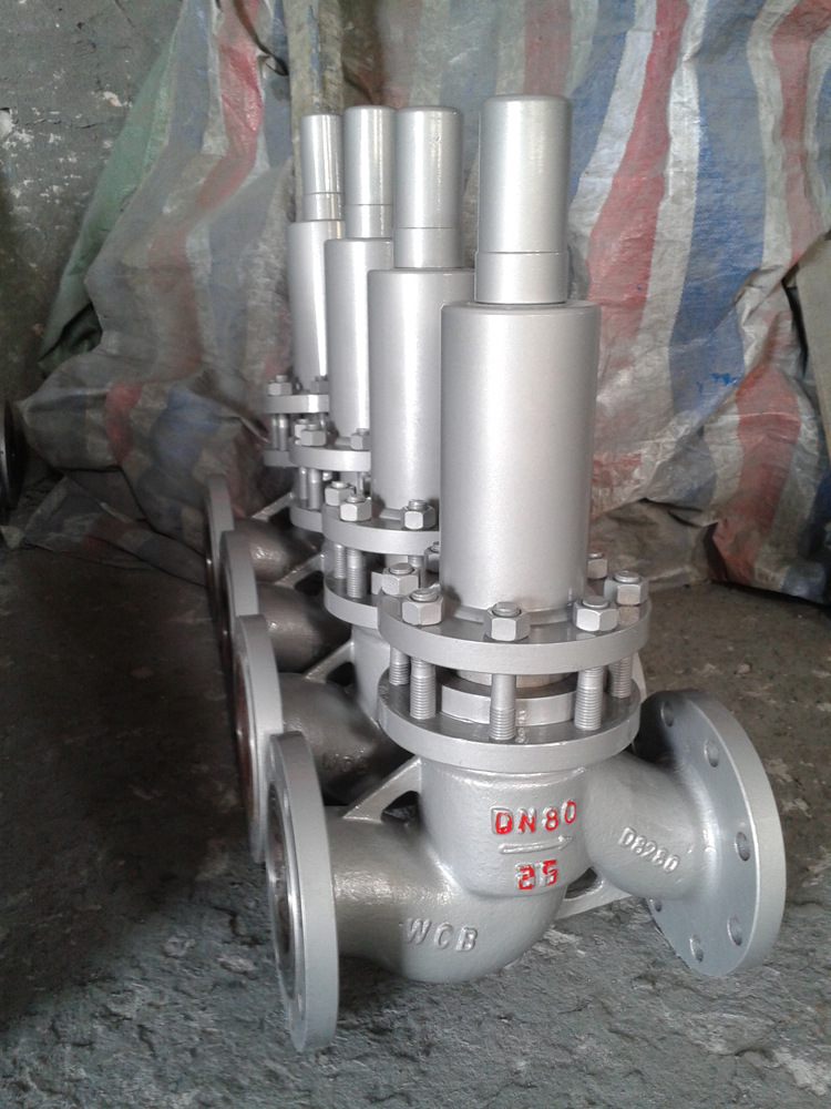 定压止回阀一般是油厂专用阀,通过一定的设定压力自动开启,不需宜人