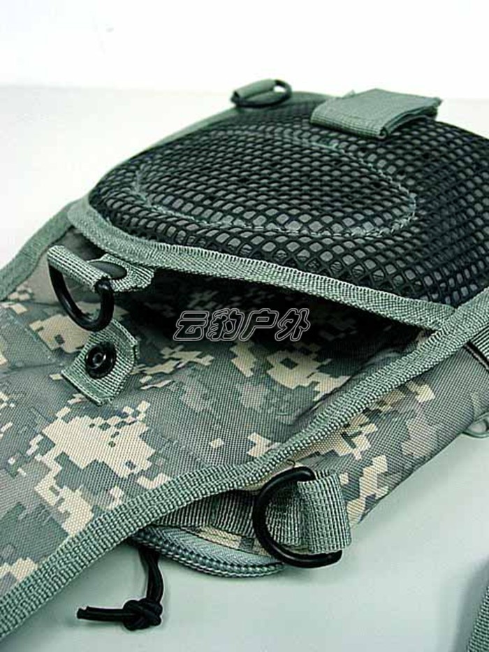 塘鹅鞍袋s号胸前包军迷野战单肩背包挂包户外运动包登山包一件代