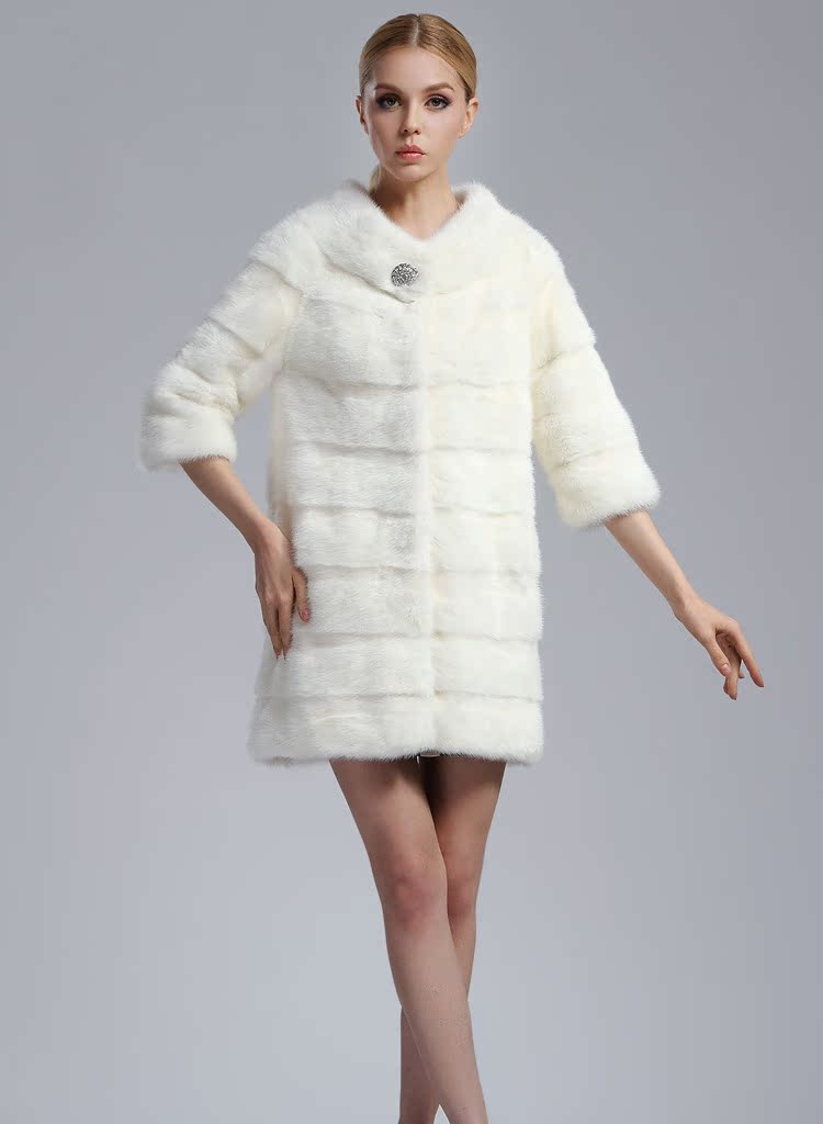 丹麦水貂皮草女外套白色中长款整貂横排双领