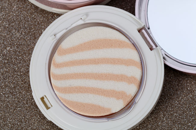 特价热卖推荐正品彩妆灵点lideal豆乳粉饼 细腻遮瑕控油 批发